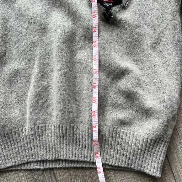 VINTAGE | Moda Massimo Wool Blend Sweater - Picture 3 of 6